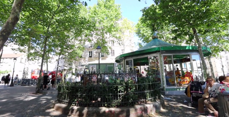 Place des Abbesses en montmartre