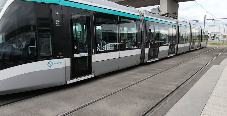 como de orly a paris en tranvia