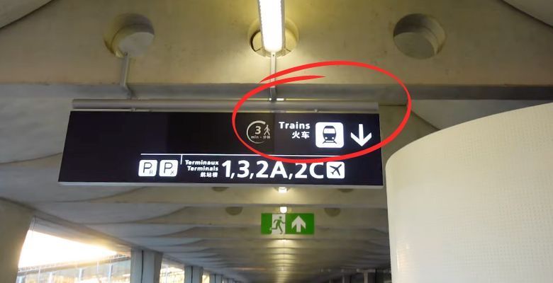 señalizaciones hacia trenes rer terminal 2 cdg