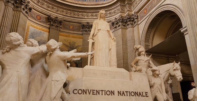 esculturas del panteon del paris