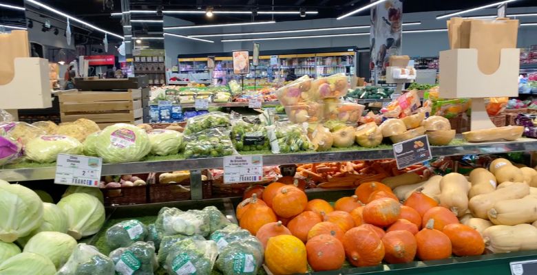 auchan en paris