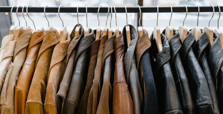 compras en Outlet Leather Market Paris (OLMP)