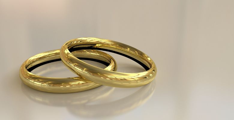 estafa anillo de oro paris