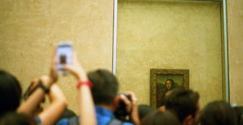 mona lisa en el louvre